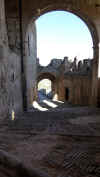 CastelloSvevo4.jpg (237985 byte)