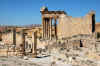 Dougga4.jpg (322641 byte)
