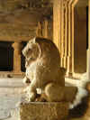 Elephanta14.jpg (205069 byte)