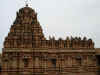 Brihadeeswara3.jpg (137840 byte)