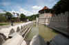TempleTooth4.jpg (285086 byte)