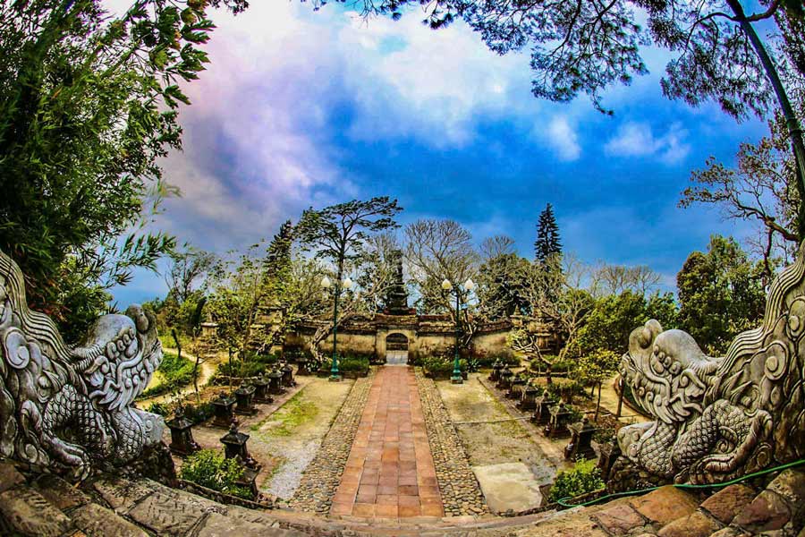 Panoramica di Yen Tu – Vinh Nghiem, Con Son e Kiep Bac