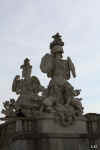 Gloriette8.jpg (83807 byte)