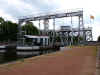 CanalDuCentre3.jpg (298367 byte)