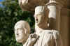 Chartres11.jpg (258773 byte)