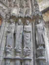 Chartres7.jpg (67988 byte)