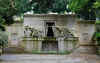 PereLachaise MonumentoAiMorti.jpg (266145 byte)