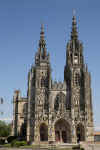 BasilicaNotreDameEpine.jpg (196742 byte)