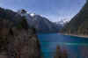 Jiuzhaigou4.jpg (323108 byte)